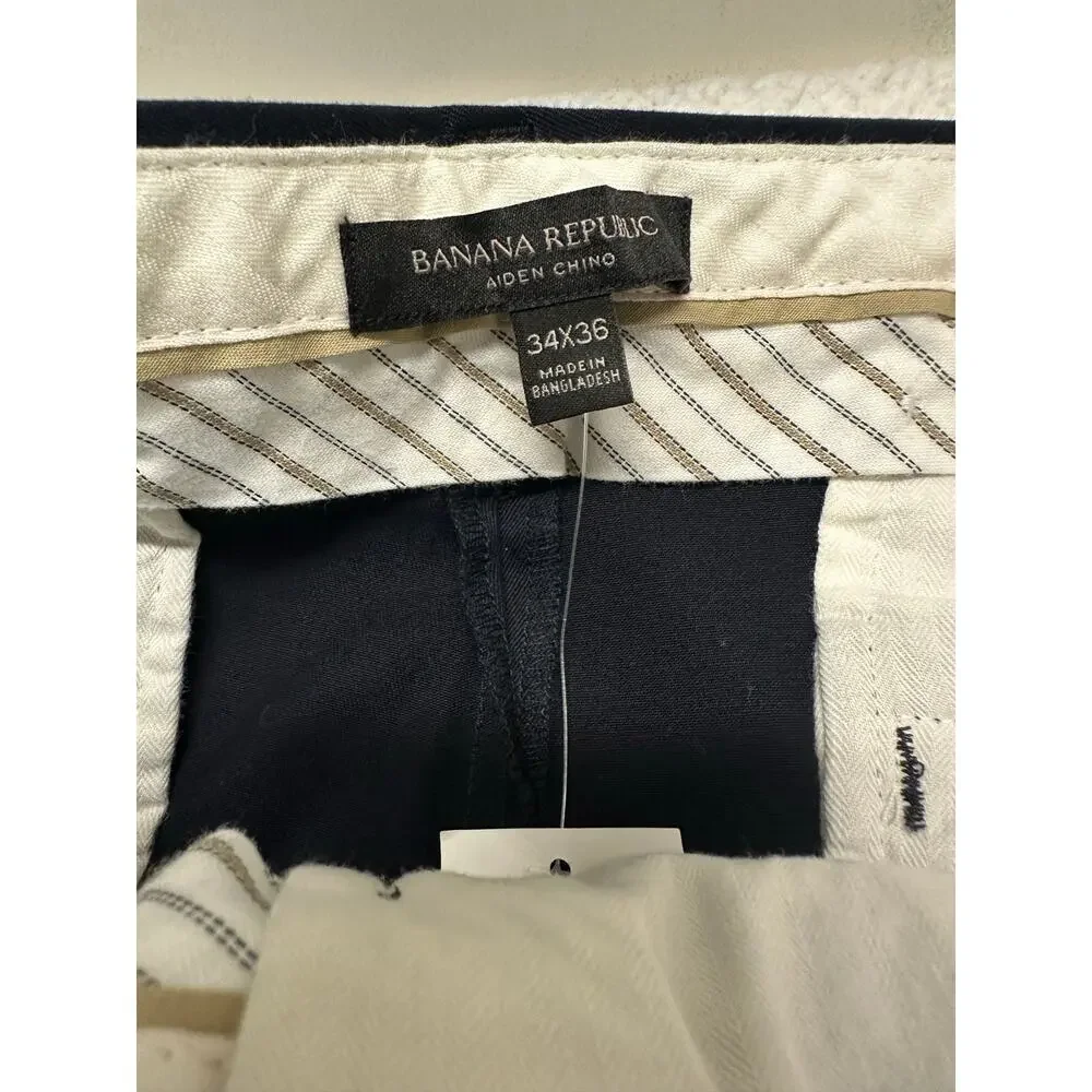 NWT* Banana Republic Men’s Rapid Movement Chino Pants Size 34